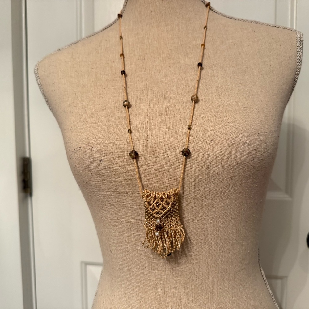 NECKLACE HAND BEADED ARTISAN POUCH GOLD BROWN 30”